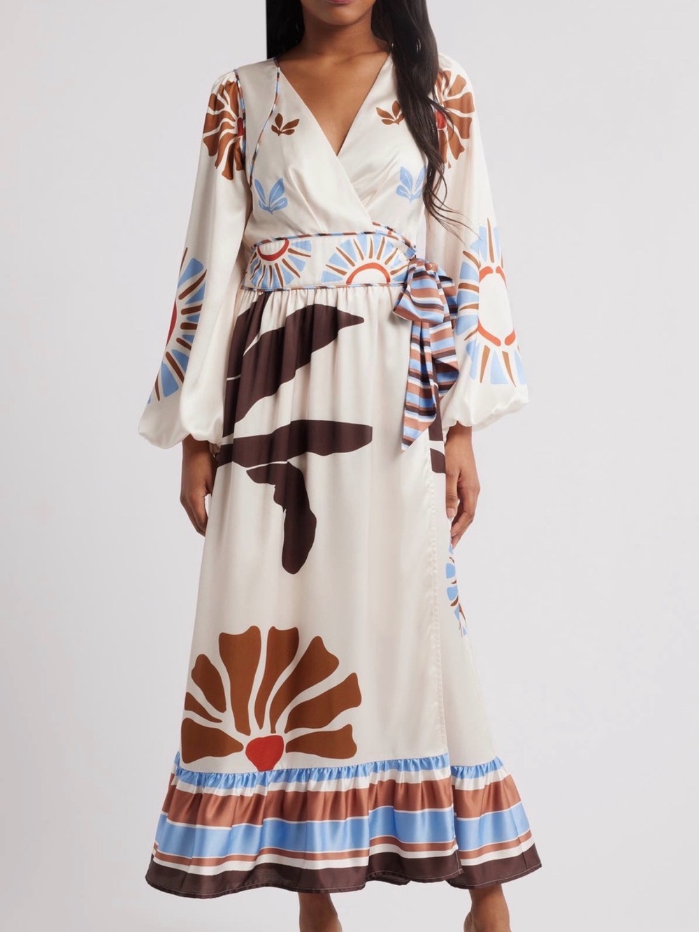 CIEBON
Willow Print Long Sleeve
Satin Maxi Dress